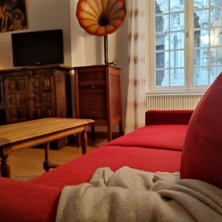 Appartement Le Gite De La Cathedrale à Chartres Extérieur photo